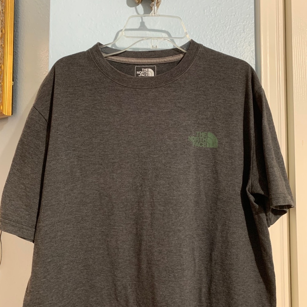 North Face Tshirt, size M